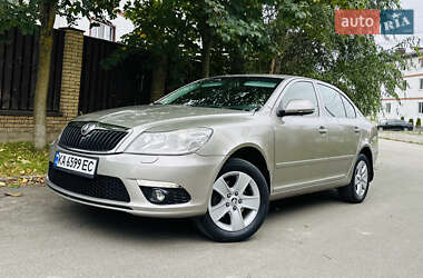 Лифтбек Skoda Octavia 2011 в Киеве
