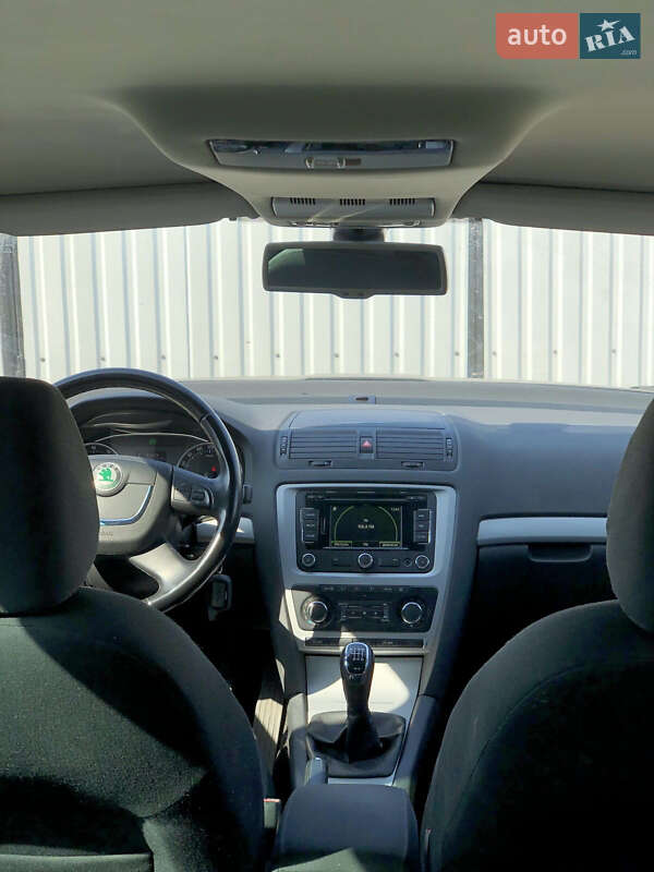 Універсал Skoda Octavia 2012 в Полтаві