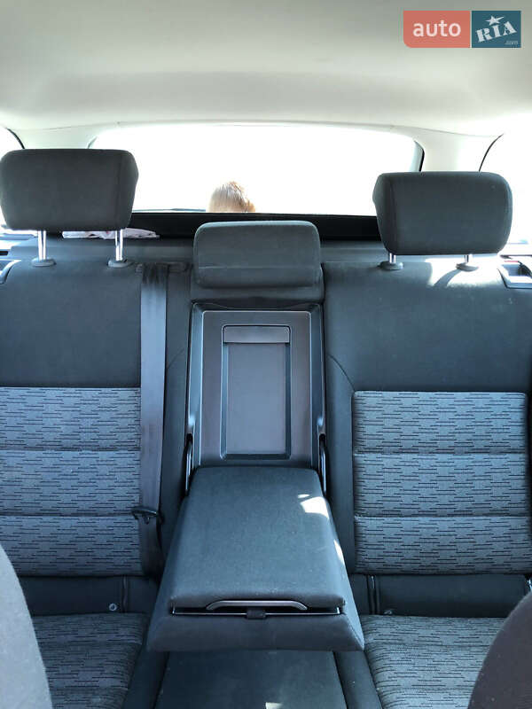 Універсал Skoda Octavia 2012 в Полтаві