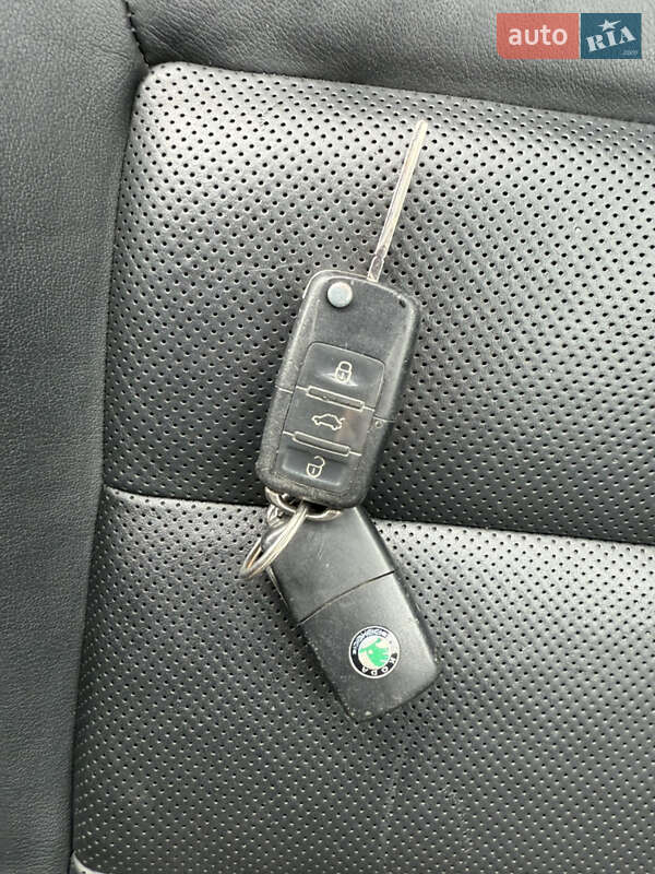 Универсал Skoda Octavia 2009 в Луцке