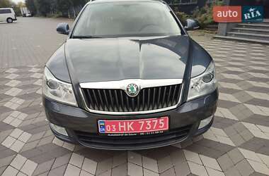 Универсал Skoda Octavia 2012 в 