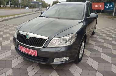 Универсал Skoda Octavia 2012 в 