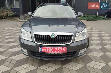 Универсал Skoda Octavia 2012 в 
