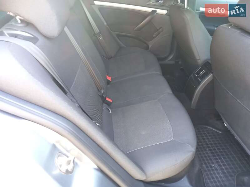 Лифтбек Skoda Octavia 2012 в Николаеве