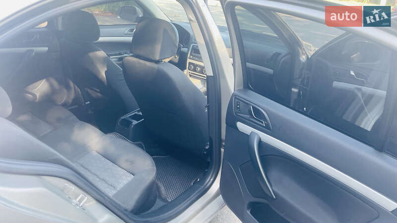 Лифтбек Skoda Octavia 2010 в Виннице