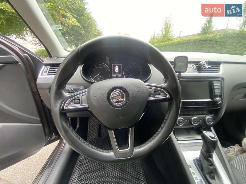 Лифтбек Skoda Octavia 2016 в Киеве