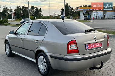 Лифтбек Skoda Octavia 2006 в 