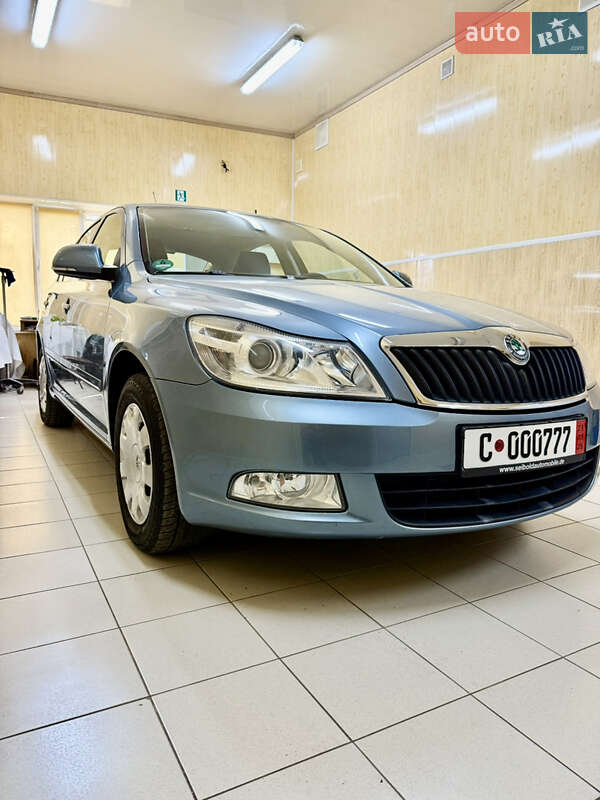 Лифтбек Skoda Octavia 2009 в Хмельницком