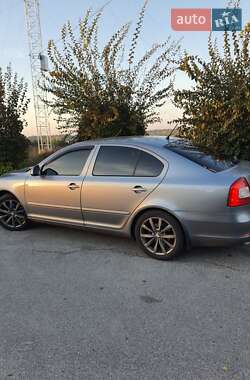 Лифтбек Skoda Octavia 2012 в 