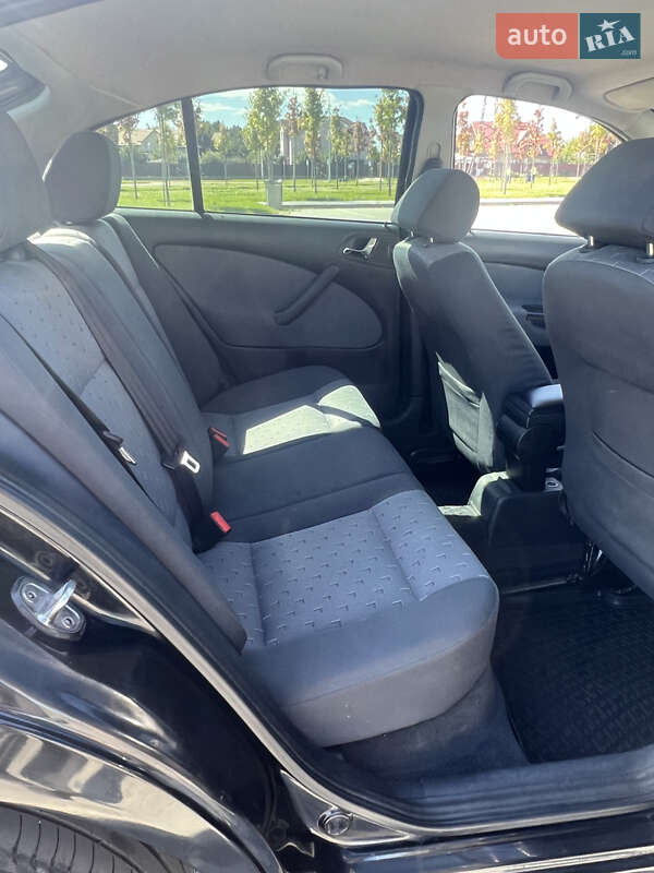 Ліфтбек Skoda Octavia 2005 в Києві