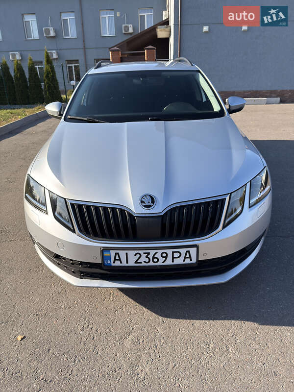 Універсал Skoda Octavia 2017 в Путивлі