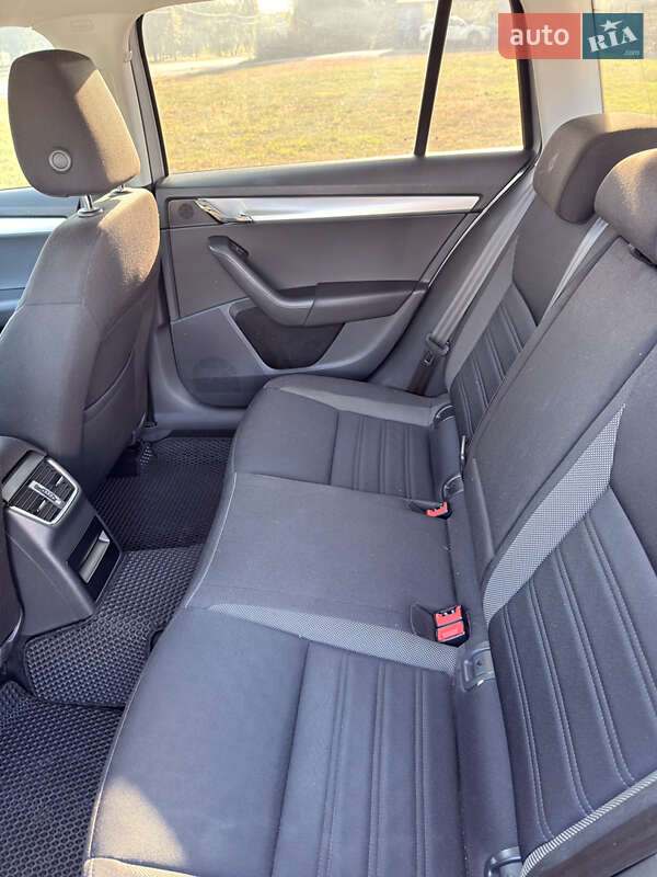 Універсал Skoda Octavia 2017 в Путивлі