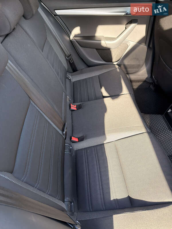 Універсал Skoda Octavia 2017 в Путивлі