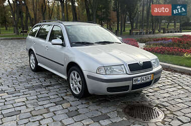 Универсал Skoda Octavia 2002 в Киеве