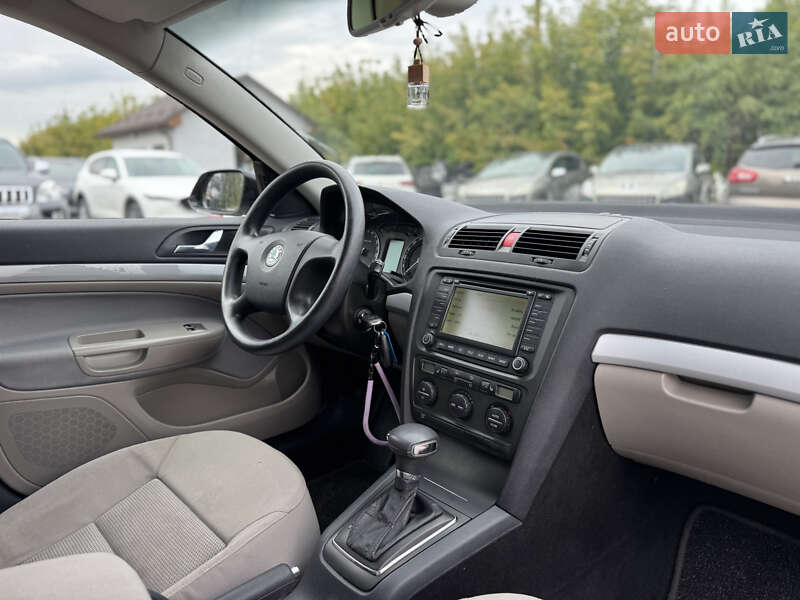 Універсал Skoda Octavia 2005 в Коцюбинському