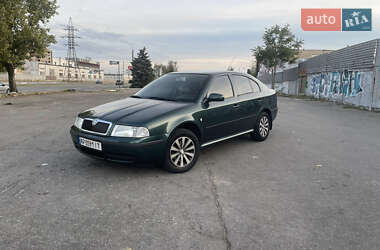 Лифтбек Skoda Octavia 2006 в Запорожье
