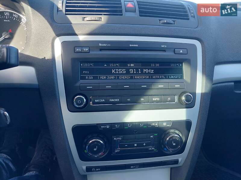 Універсал Skoda Octavia 2011 в Львові фото 28 Універсал Skoda Octavia 2011 в Львові