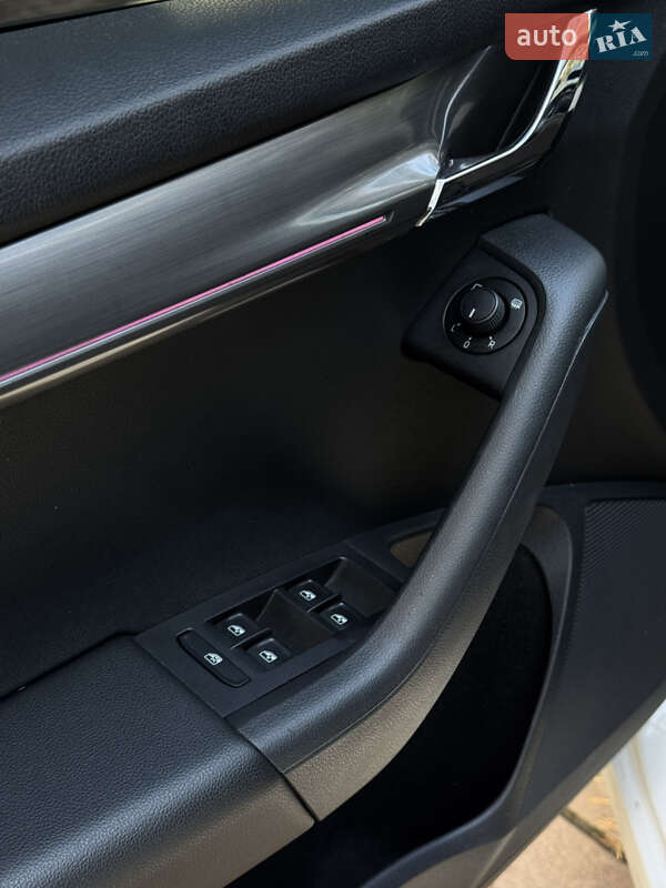 Універсал Skoda Octavia 2018 в Львові фото 11 Універсал Skoda Octavia 2018 в Львові