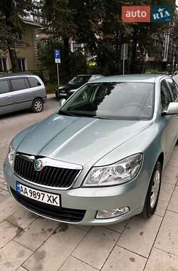 Лифтбек Skoda Octavia 2012 в Львове