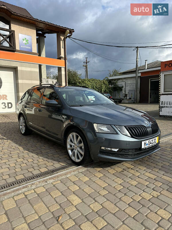 Универсал Skoda Octavia 2019 в Сваляве