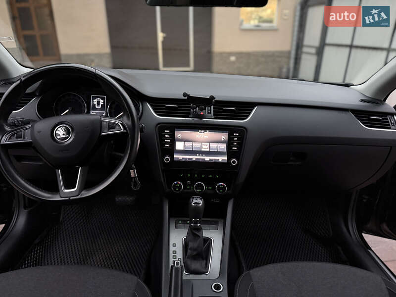 Универсал Skoda Octavia 2019 в Житомире