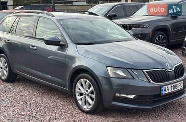 Универсал Skoda Octavia 2018 в 