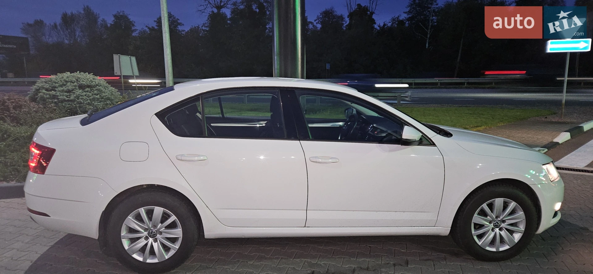 2017 Skoda Octavia - мініатюра 28
