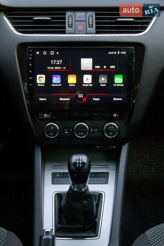 Универсал Skoda Octavia 2014 в Новой Одессе