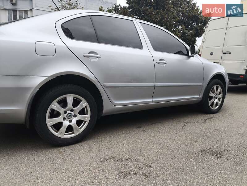 Лифтбек Skoda Octavia 2012 в Киеве