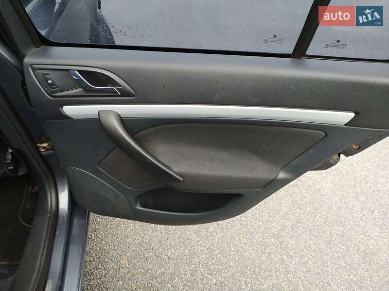 Універсал Skoda Octavia 2010 в Вінниці