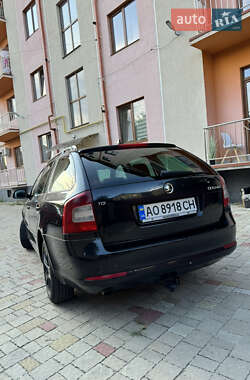 Универсал Skoda Octavia 2010 в 