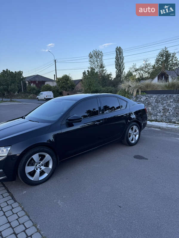 Ліфтбек Skoda Octavia 2017 в Мукачевому