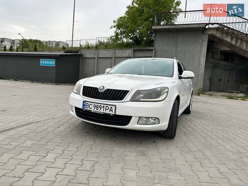 Универсал Skoda Octavia 2011 в 