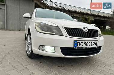 Универсал Skoda Octavia 2011 в 