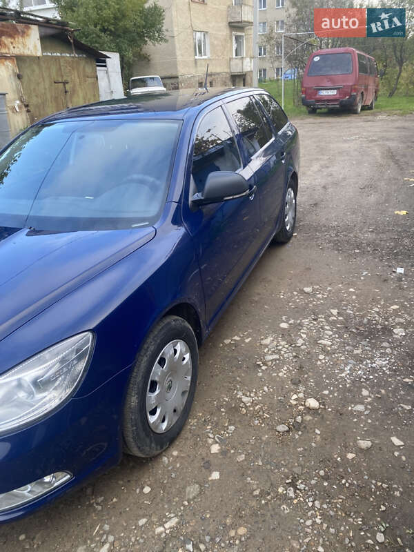 Универсал Skoda Octavia 2011 в Бориславе