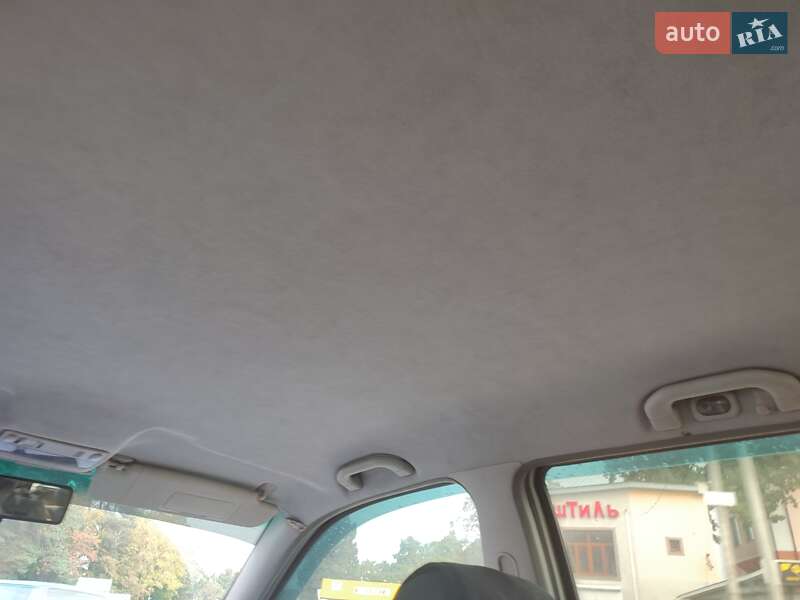 Универсал Skoda Octavia 1999 в Новояворовске