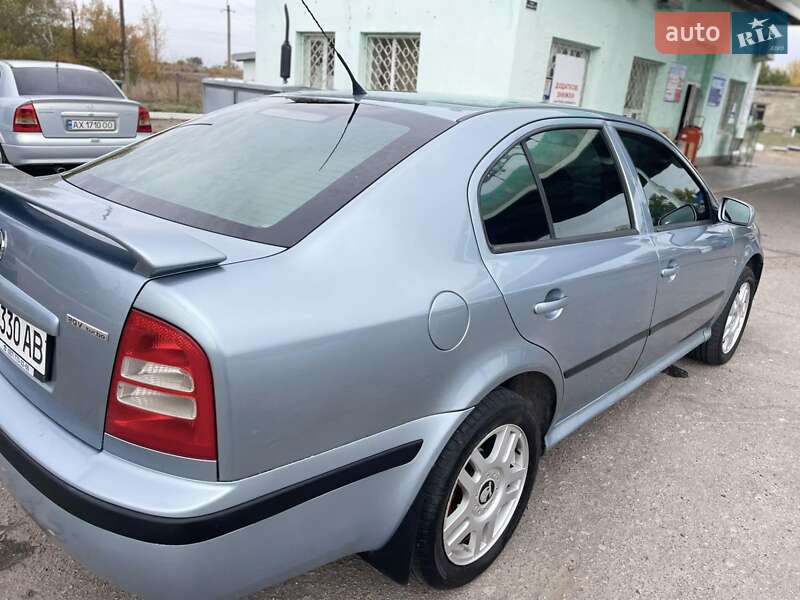 Ліфтбек Skoda Octavia 2002 в Балаклії