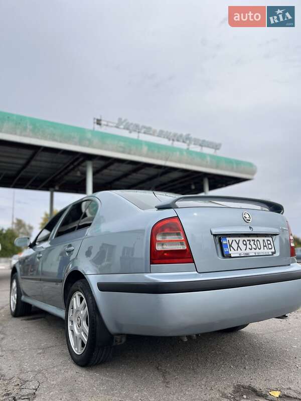 Ліфтбек Skoda Octavia 2002 в Балаклії
