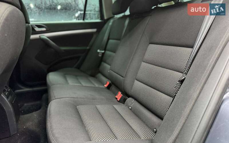 Универсал Skoda Octavia 2011 в Черновцах