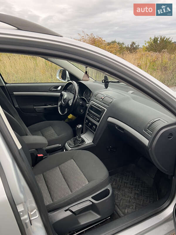 Универсал Skoda Octavia 2012 в Бродах фото 12 Универсал Skoda Octavia 2012 в Бродах