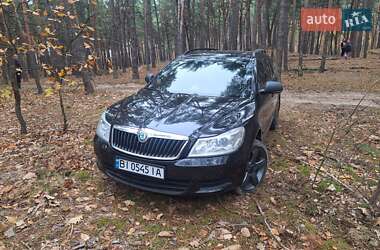 Универсал Skoda Octavia 2012 в Гребенке