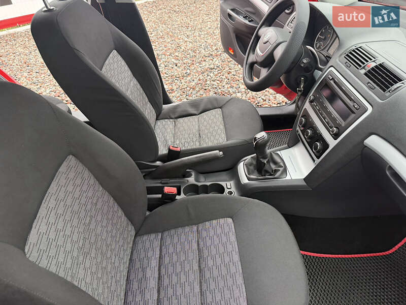 Универсал Skoda Octavia 2011 в Переяславе