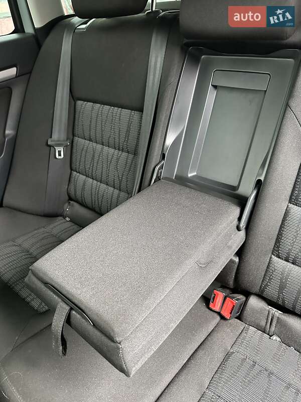 Универсал Skoda Octavia 2010 в Белогородке