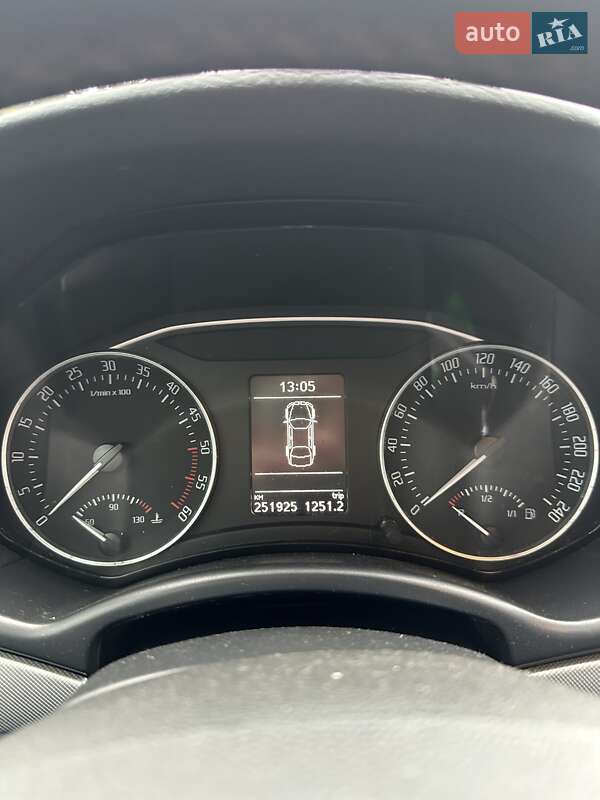 Универсал Skoda Octavia 2010 в Белогородке