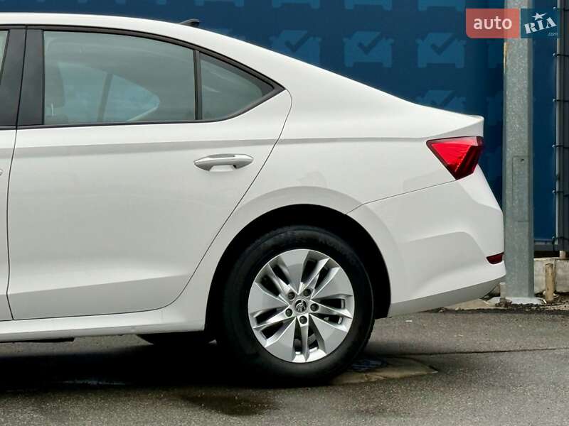 Лифтбек Skoda Octavia 2021 в Киеве