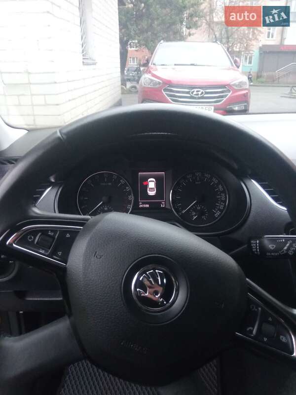 Лифтбек Skoda Octavia 2014 в Нежине фото 3 Лифтбек Skoda Octavia 2014 в Нежине