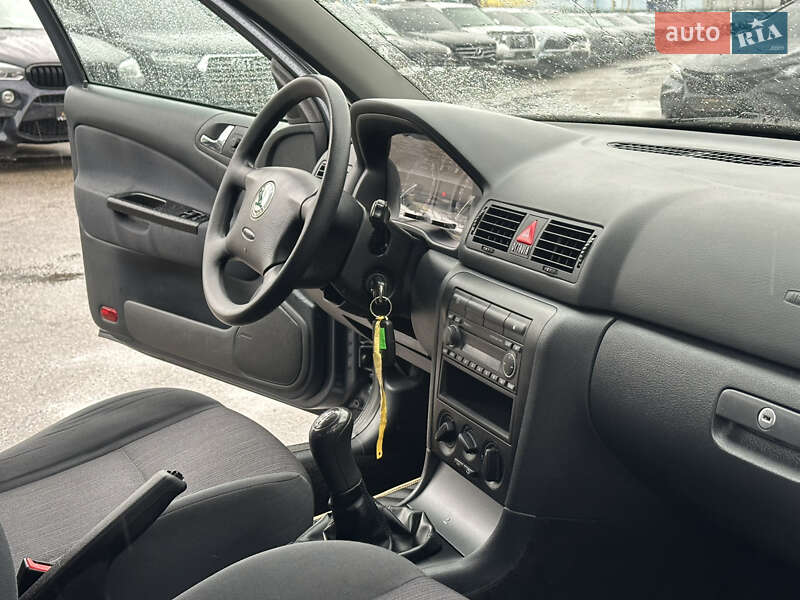 Универсал Skoda Octavia 2009 в Харькове