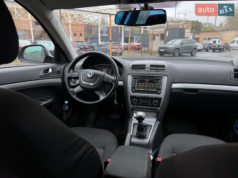 Универсал Skoda Octavia 2011 в Киеве фото 31 Универсал Skoda Octavia 2011 в Киеве