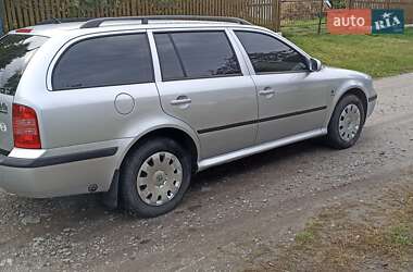 Универсал Skoda Octavia 2009 в 