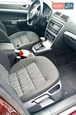 Универсал Skoda Octavia 2009 в 